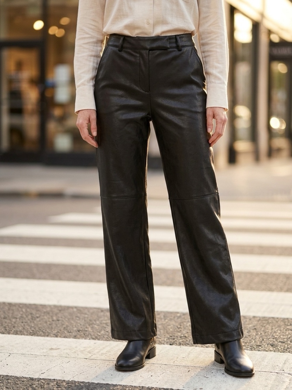Reitmans Straight Leg - Size 2 Petite